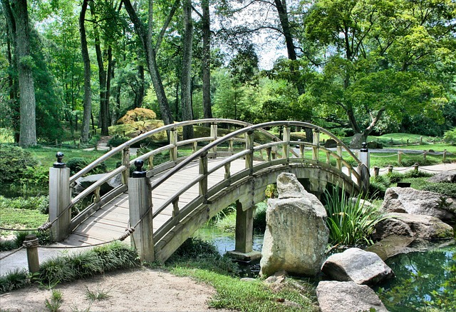 most zahrada